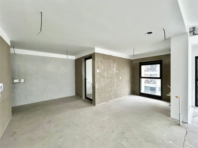 Apartamento à venda com 3 suítes em Vila Olímpia, São Paulo, SP