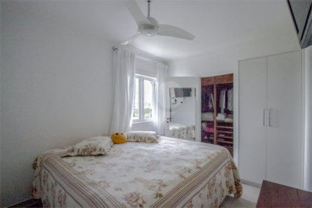 Apartamento à venda com 4 quartos, sendo 1 suíte, em Granja Julieta, São Paulo, SP