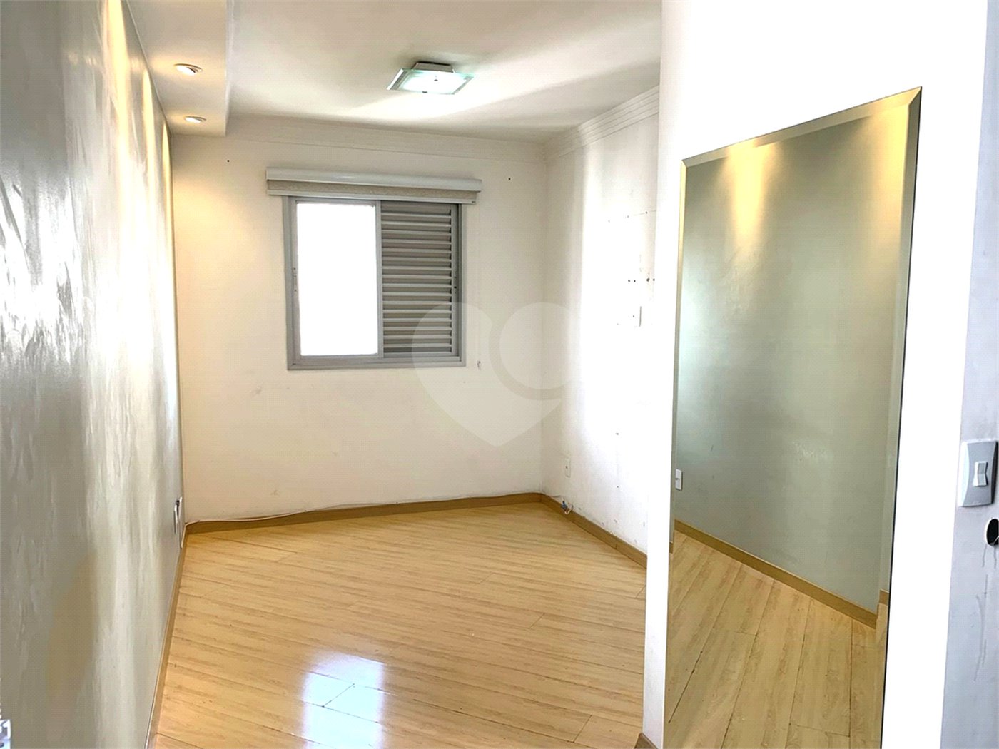 Apartamento à venda com 2 quartos em Jardim Íris, São Paulo, SP