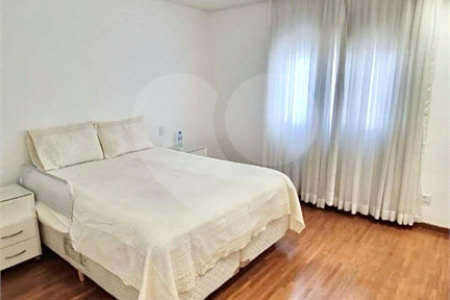 Apartamento à venda com 3 suítes em Vila Romana, São Paulo, SP