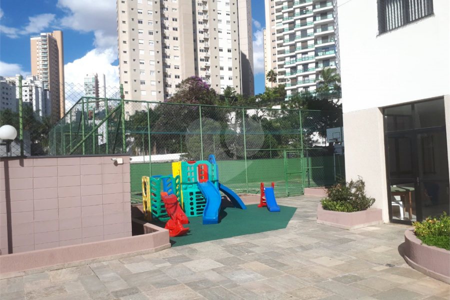 Apartamento à venda com 3 quartos, sendo 2 suítes, em Santana, São Paulo, SP