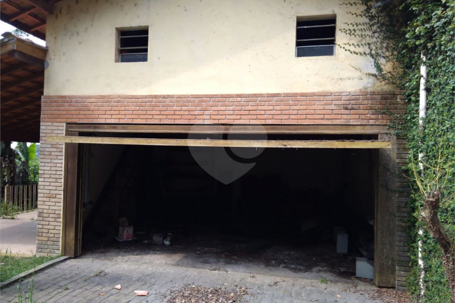 Casa à venda com 5 quartos, sendo 1 suíte, em Mantiqueira, Mairiporã, SP
