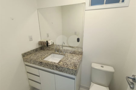 Apartamento à venda com 2 quartos, sendo 1 suíte,  em Bairro do Cambará, São Roque, SP