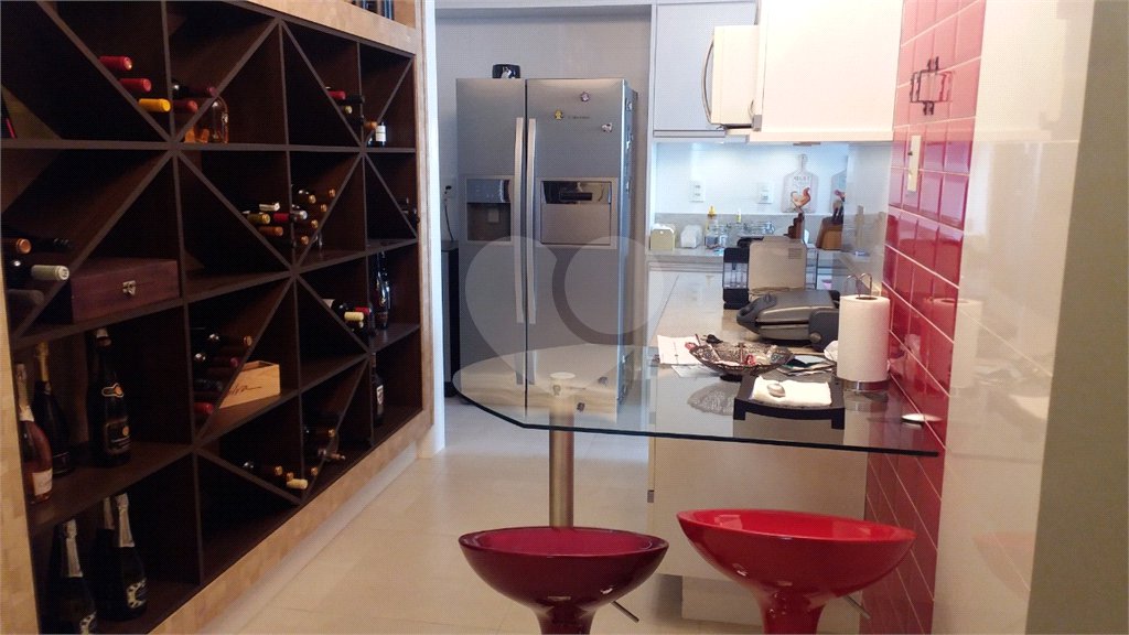 Apartamento à venda com 4 quartos, sendo 1 suíte,  em Tijuca, Rio de Janeiro, RJ