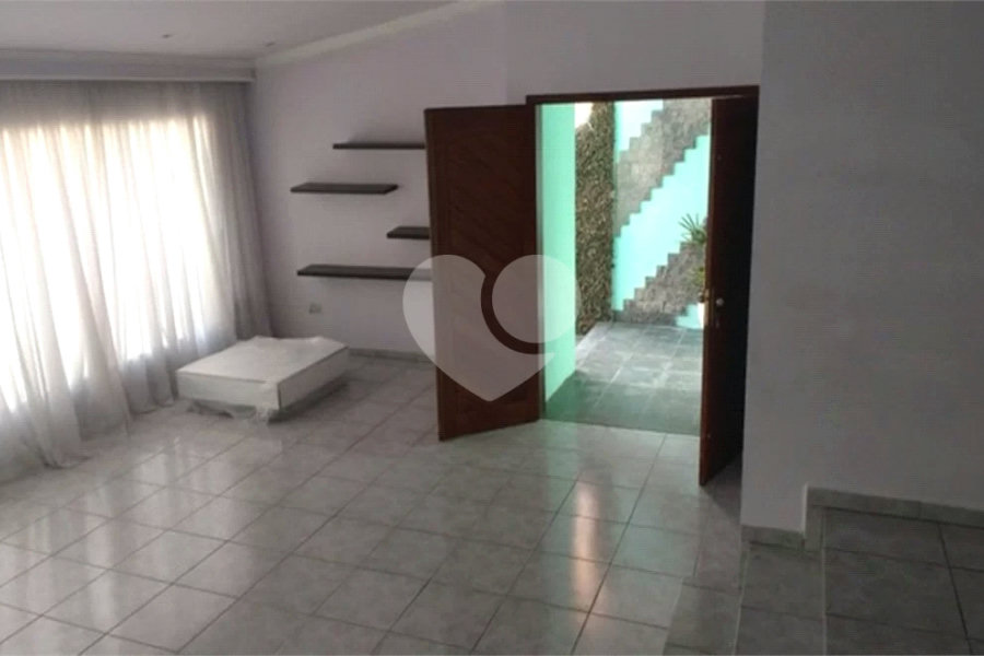 Casa à venda com 3 quartos, sendo 1 suíte,  em Lavapés, Mairiporã, SP