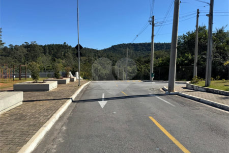 Apartamento para alugar com 2 quartos em Recanto Vista Alegre, Cotia, SP