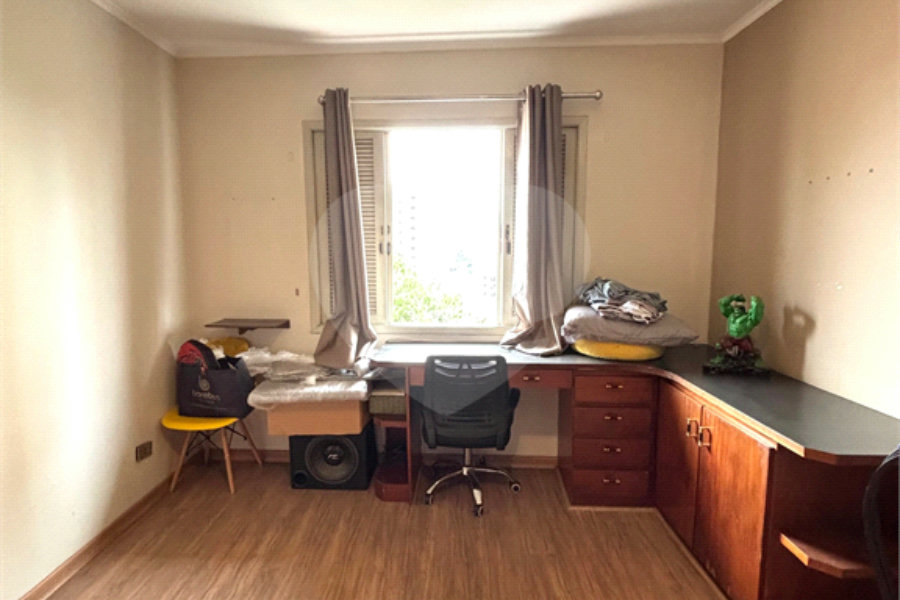 Sobrado à venda com 3 quartos, sendo 1 suíte, em Parada Inglesa, São Paulo, SP