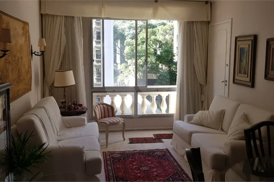 Apartamento 80m² a venda no Jardim América - 02 dormitórios e 01 vaga.