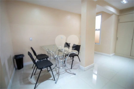 Apartamento à venda com 2 quartos no Centro, São Roque, SP