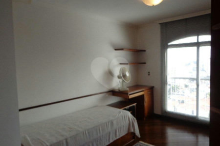 Cobertura à venda com 4 quartos, sendo 2 suítes, em Santana, São Paulo, SP