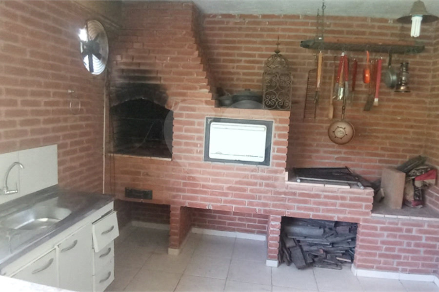 Casa à venda com 5 quartos, sendo 1 suíte, em Roseira, Mairiporã, SP