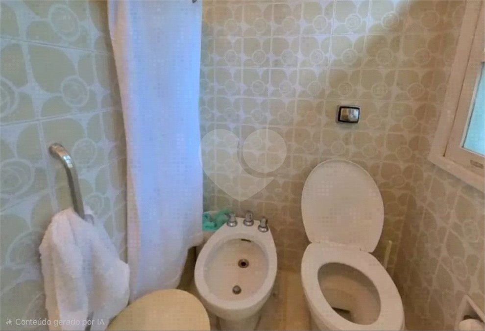 Casa à venda com 4 quartos, sendo 2 suítes,  em Jardim Botânico, Rio de Janeiro, RJ