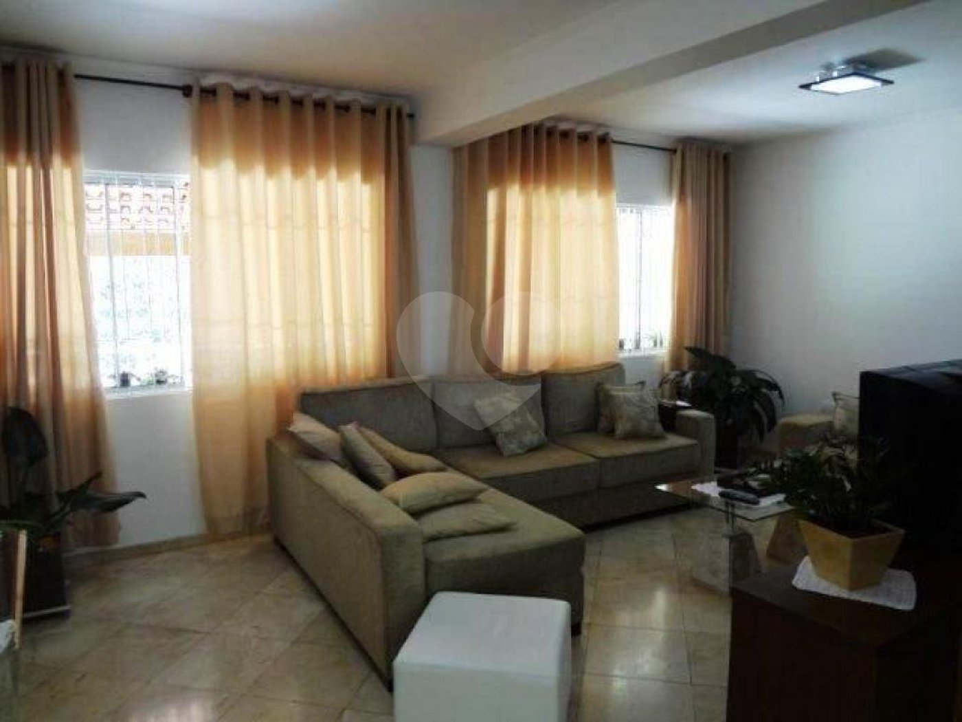 Sobrado à venda com 3 quartos, sendo 1 suíte, em Imirim, São Paulo, SP