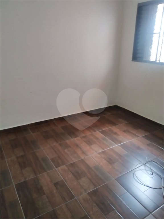 Casa à venda com 3 quartos em Vila Nilo, São Paulo, SP