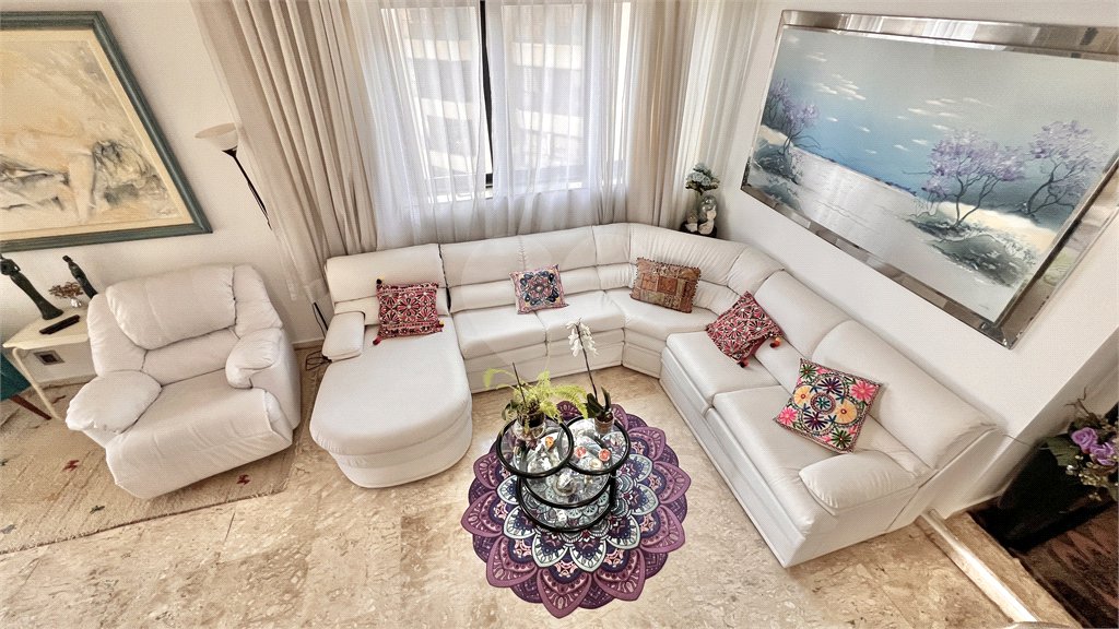 Apartamento à venda com 4 quartos, sendo 1 suíte, em Vila Mariana, São Paulo, SP