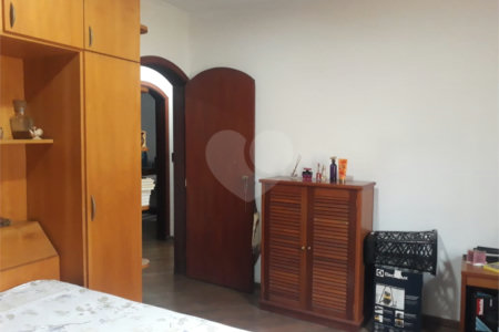 Sobrado à venda com 3 quartos, sendo 1 suíte, em Jardim Flórida, São Roque, SP