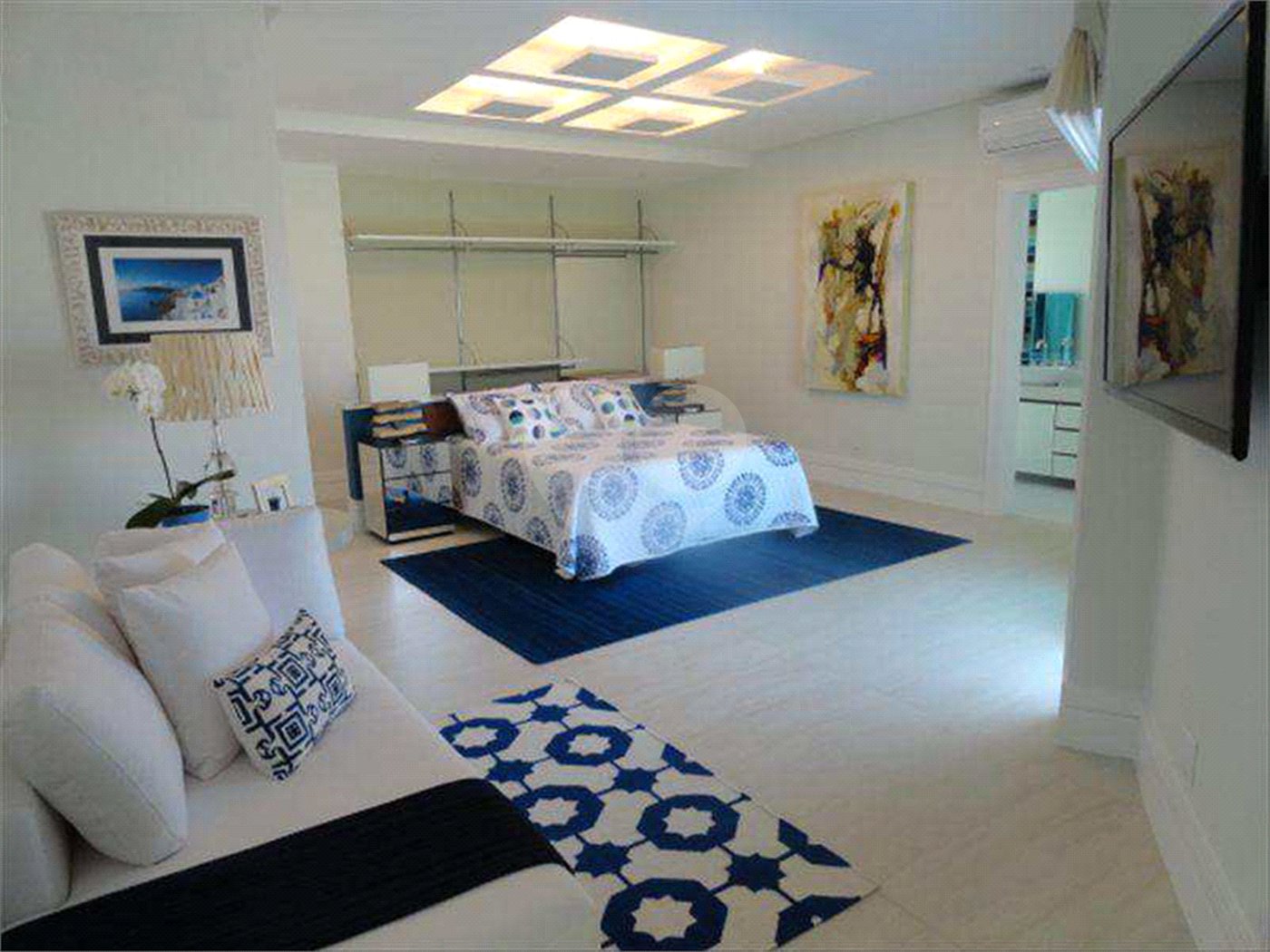 Apartamento à venda com 3 suítes em Jardim Virgínia, Guarujá, SP