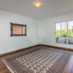 Apartamento à venda com 4 quartos, sendo 3 suítes, em Vila Andrade, São Paulo, SP