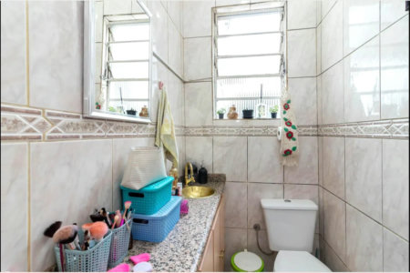 Sobrado à venda com 2 quartos, sendo 1 suíte, em Chora Menino, São Paulo, SP