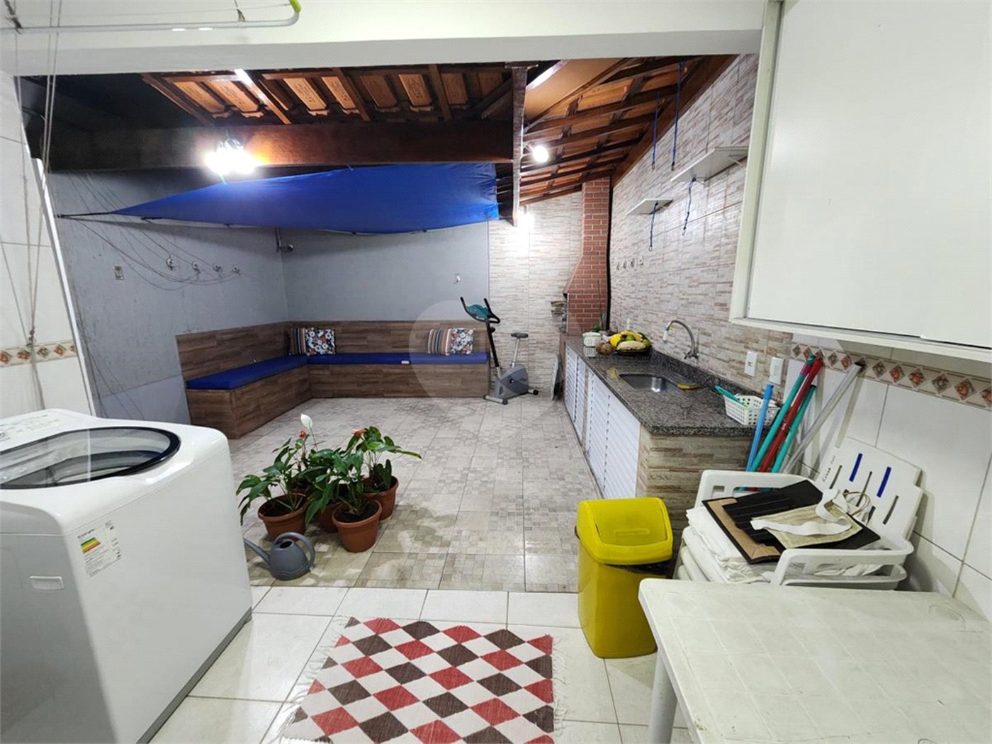 Sobrado à venda com 3 quartos, sendo 1 suíte,  em Jardim Ana Maria, São Paulo, SP