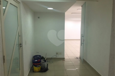 Flat para alugar com 1 suíte em Indianópolis, São Paulo, SP