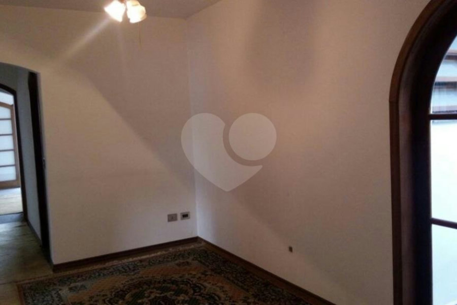 Casa Térrea à venda com 4 quartos, sendo 1 suíte, em Jardim Floresta, São Paulo, SP