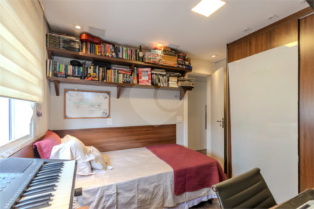 Apartamento à venda com 3 suítes em Vila Mascote, São Paulo, SP