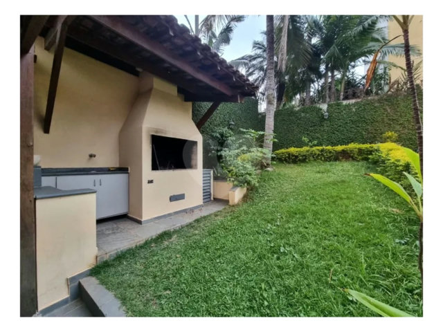 Casa Térrea à venda com 3 quartos, sendo 2 suítes,  em Horto Florestal, São Paulo, SP
