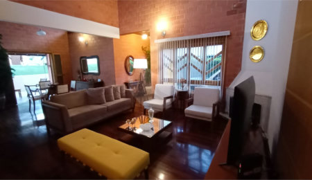 Casa à venda ou para alugar com 3 quartos, sendo 1 suíte,  no condomínio Paysage Noble, Vargem Grande Paulista - SP
