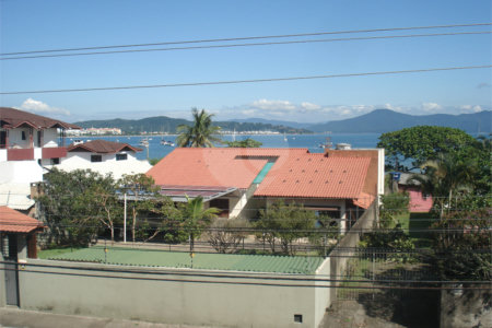 Apartamento à venda com 3 quartos, sendo 1 suíte, em Jurerê, Florianópolis, SC