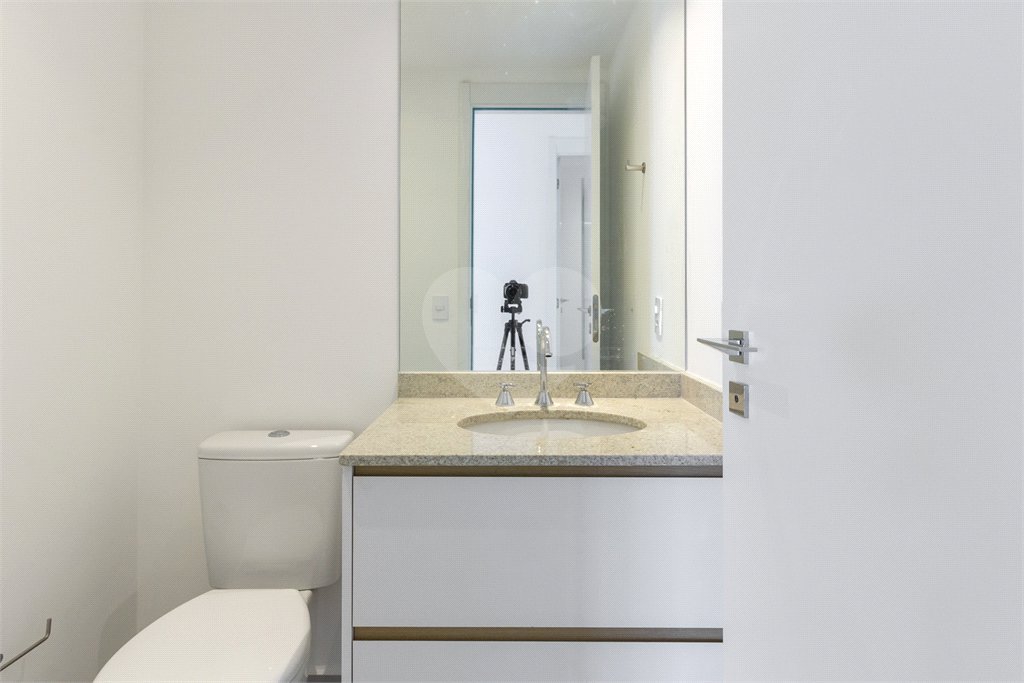 Apartamento à venda com 2 suítes em Pinheiros, São Paulo, SP
