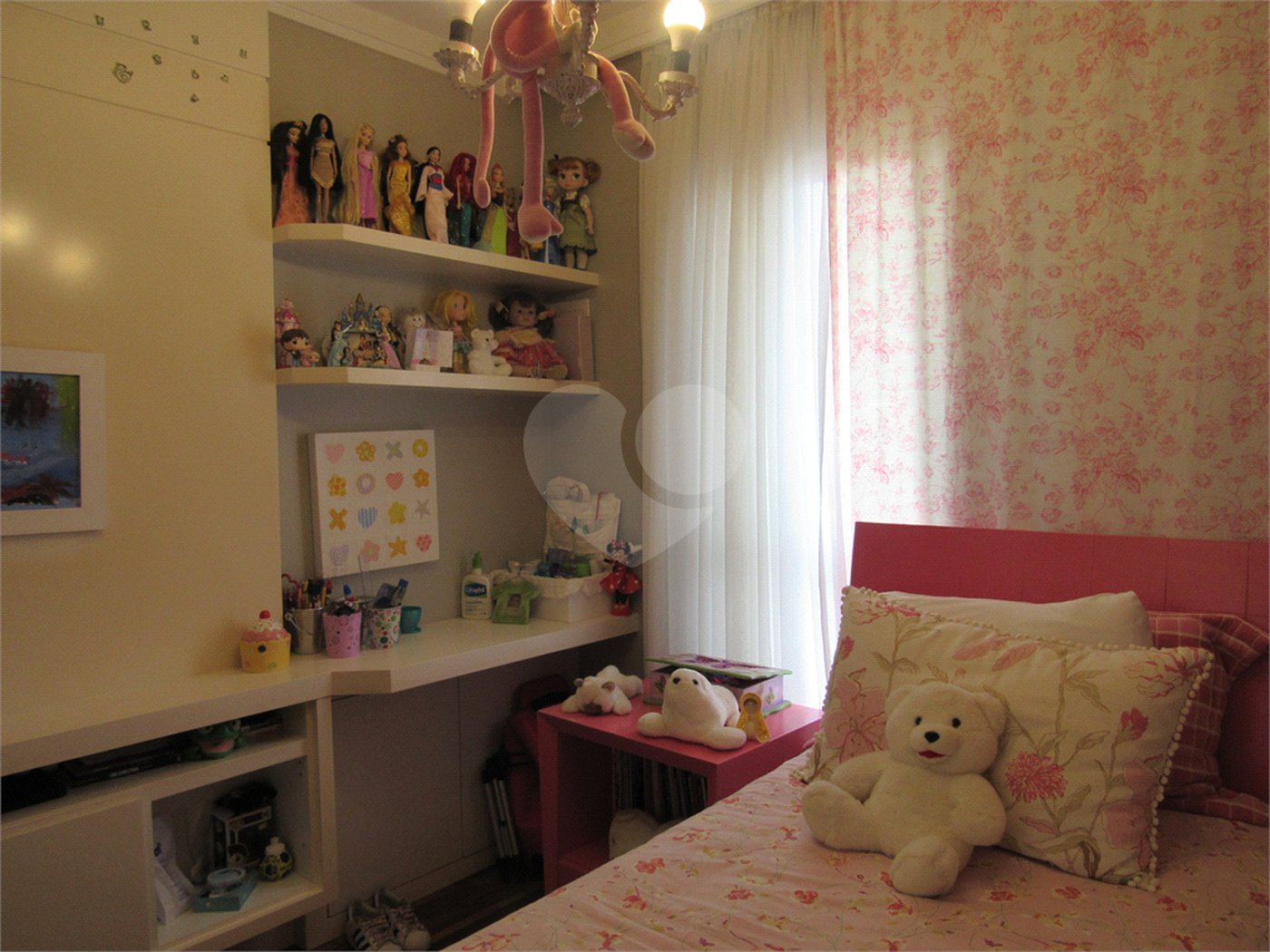 Apartamento à venda com 4 quartos, sendo 3 suítes, em Jardim Londrina, São Paulo, SP