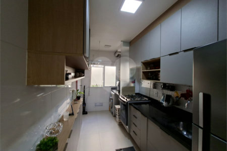 Apartamento à venda com 3 quartos, sendo 1 suíte,  em Jardim das Vertentes, São Paulo, SP