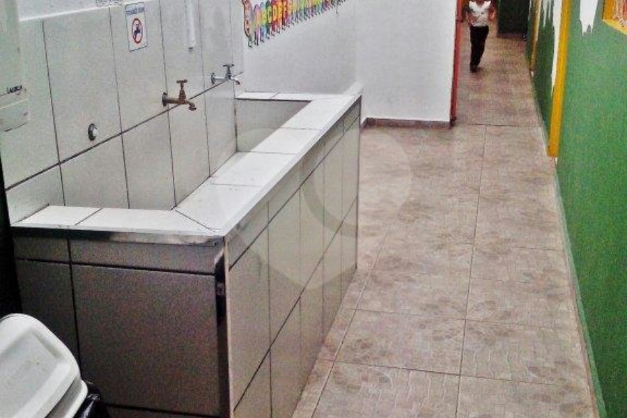 Prédio à venda em Imirim, São Paulo, SP
