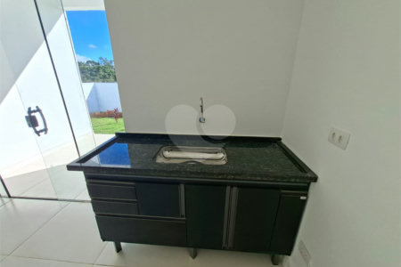 Casa à venda com 3 quartos, sendo 2 suítes, em Loteamento Residencial Lisboa, Itapetininga, SP