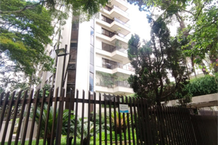 Apartamento à venda com 4 suítes em Moema, São Paulo, SP