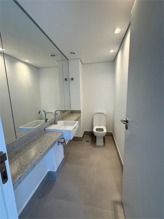 Apartamento para alugar com 4 suítes em Jardim Morumbi, São Paulo, SP