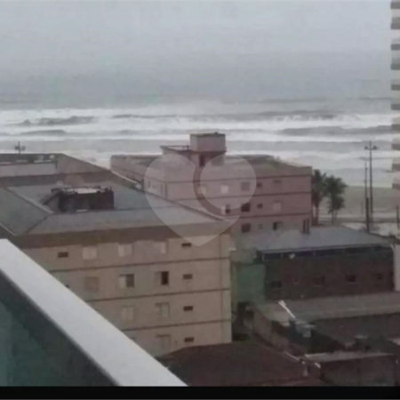 Apartamento à venda com 2 suítes em Ocian, Praia Grande, SP
