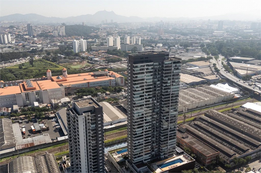 Apartamento à venda com 2 quartos, sendo 1 suíte, em Vila Leopoldina, São Paulo, SP