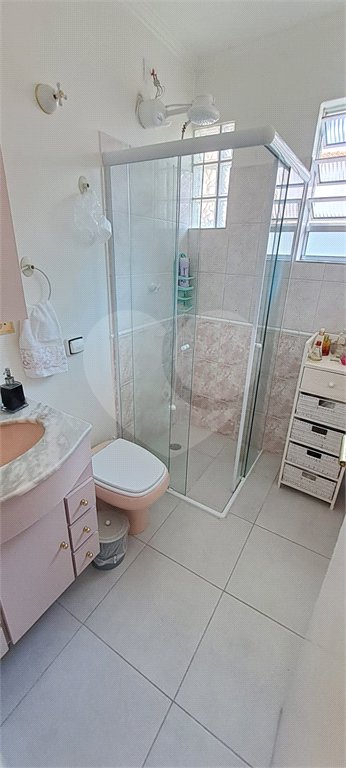 Sobrado à venda com 3 quartos, sendo 2 suítes, em Água Fria, São Paulo, SP