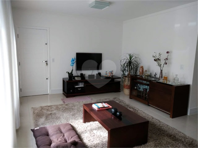 Casa à venda com 4 suítes no condomínio Residencial Paineiras, São Paulo - SP