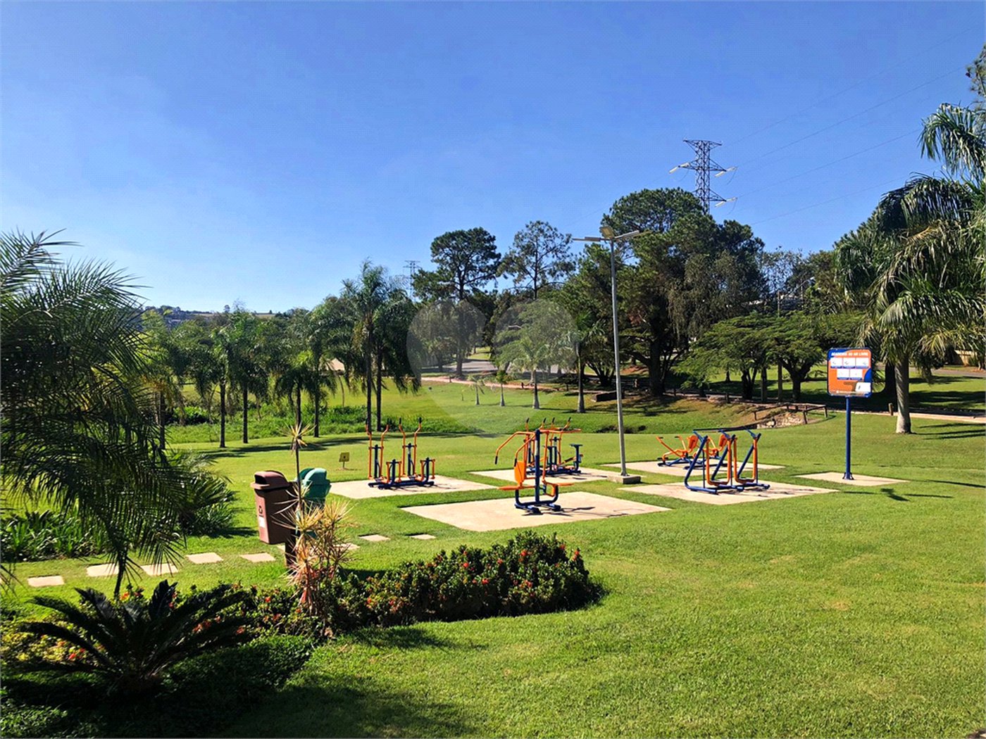 Terreno à venda no condomínio São Joaquim, Vinhedo - SP