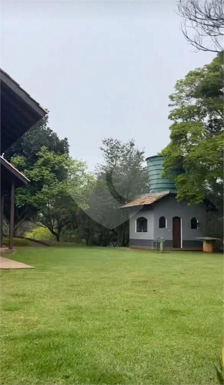 Casa à venda com 6 quartos, sendo 2 suítes, em Mato Dentro, Mairiporã, SP