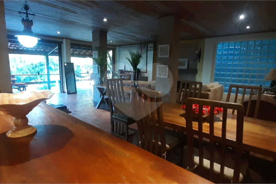 Casa à venda ou para alugar com 4 quartos, sendo 2 suítes, em Serra da Cantareira, Mairiporã, SP