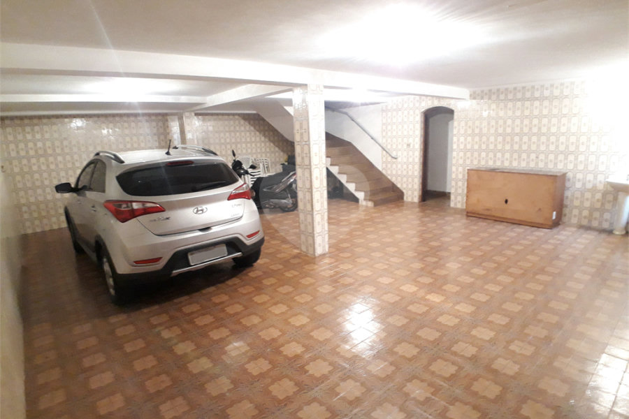 Sobrado à venda com 4 quartos, sendo 2 suítes, em Santana, São Paulo, SP