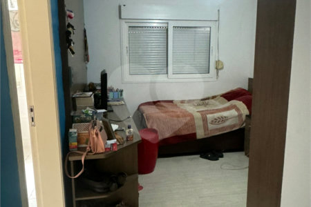 Casa à venda com 6 suítes no condomínio Arujá V, Arujá - SP