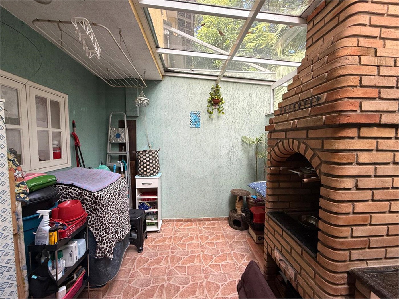 Casa à venda com 2 suítes no condomínio Village Palmas, São Paulo - SP