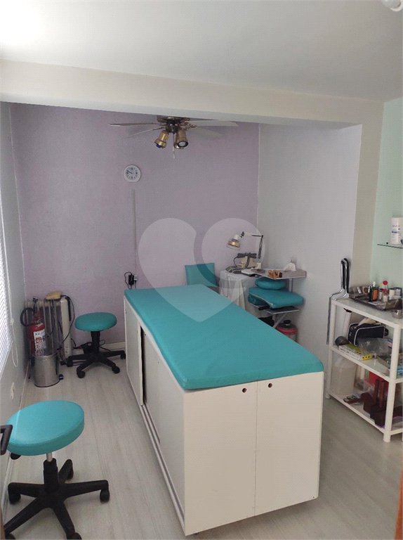 Sobrado à venda com 2 suítes em Jardim Peri Peri, São Paulo, SP