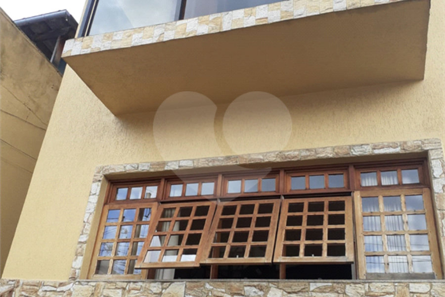 Sobrado à venda com 3 quartos, sendo 1 suíte, em Vila Nova Cachoeirinha, São Paulo, SP