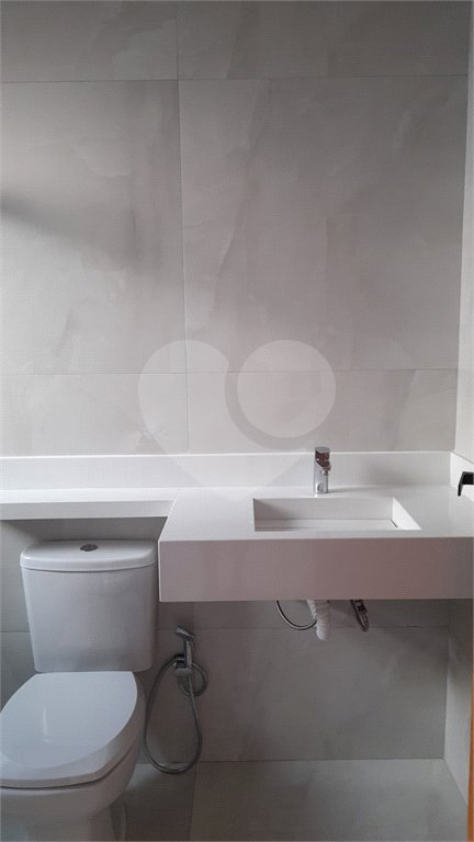 Casa à venda com 3 suítes no condomínio Jardim Laguna, Indaiatuba - SP